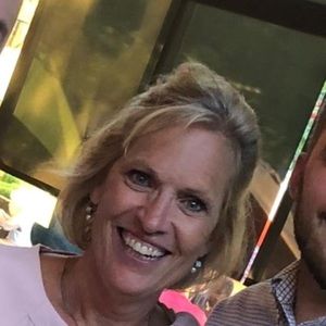 Meet your Posher, Carolyn